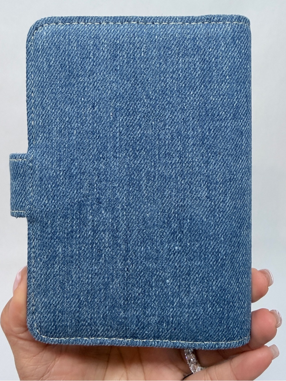 GWP/VIP CHANEL Beauté Blue Denim CC Stitch Snap Card Holder/Passport Holder - Picture 3 of 7